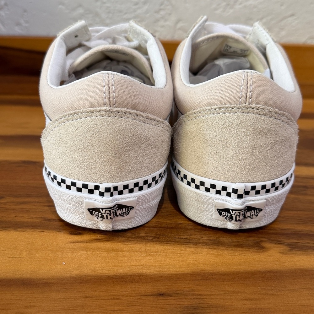 Old Skool Checkered Foxing Turtledove Skate Shoes from Vans - Picture 4 of 6